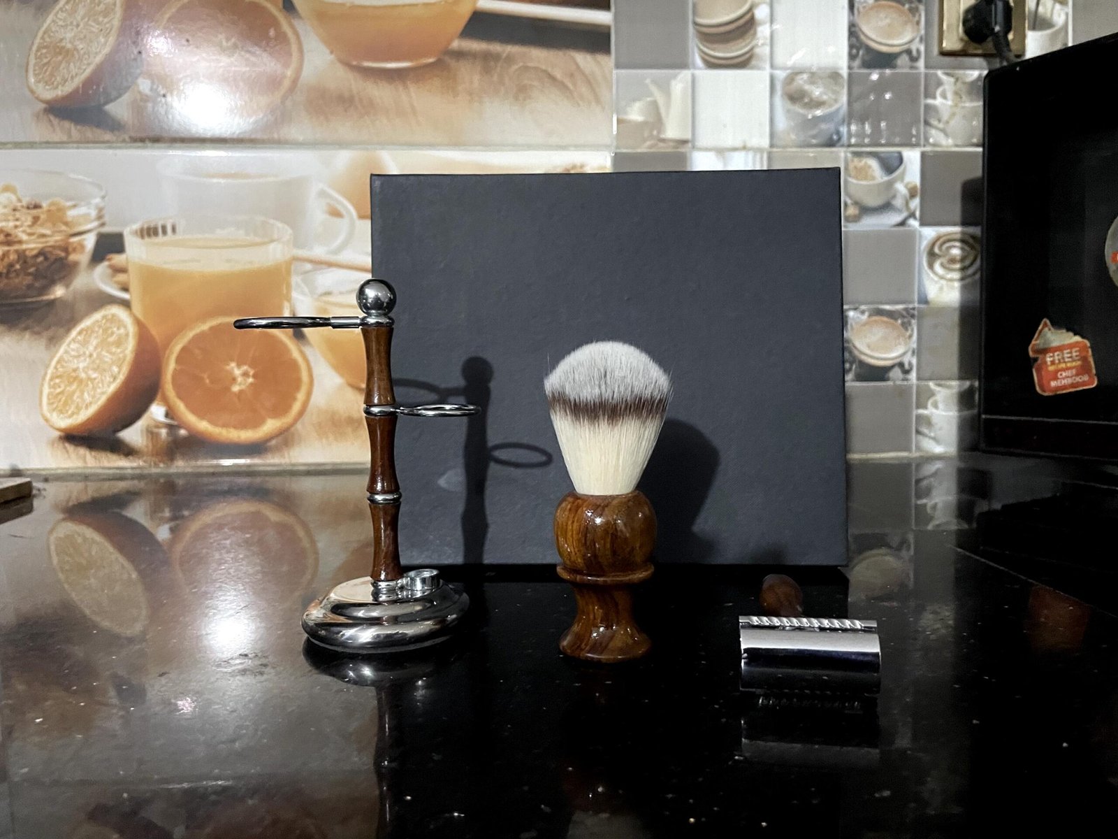3 Pieces Wooden Design Shaving Set – Classic Men's Grooming Kit - Image 8