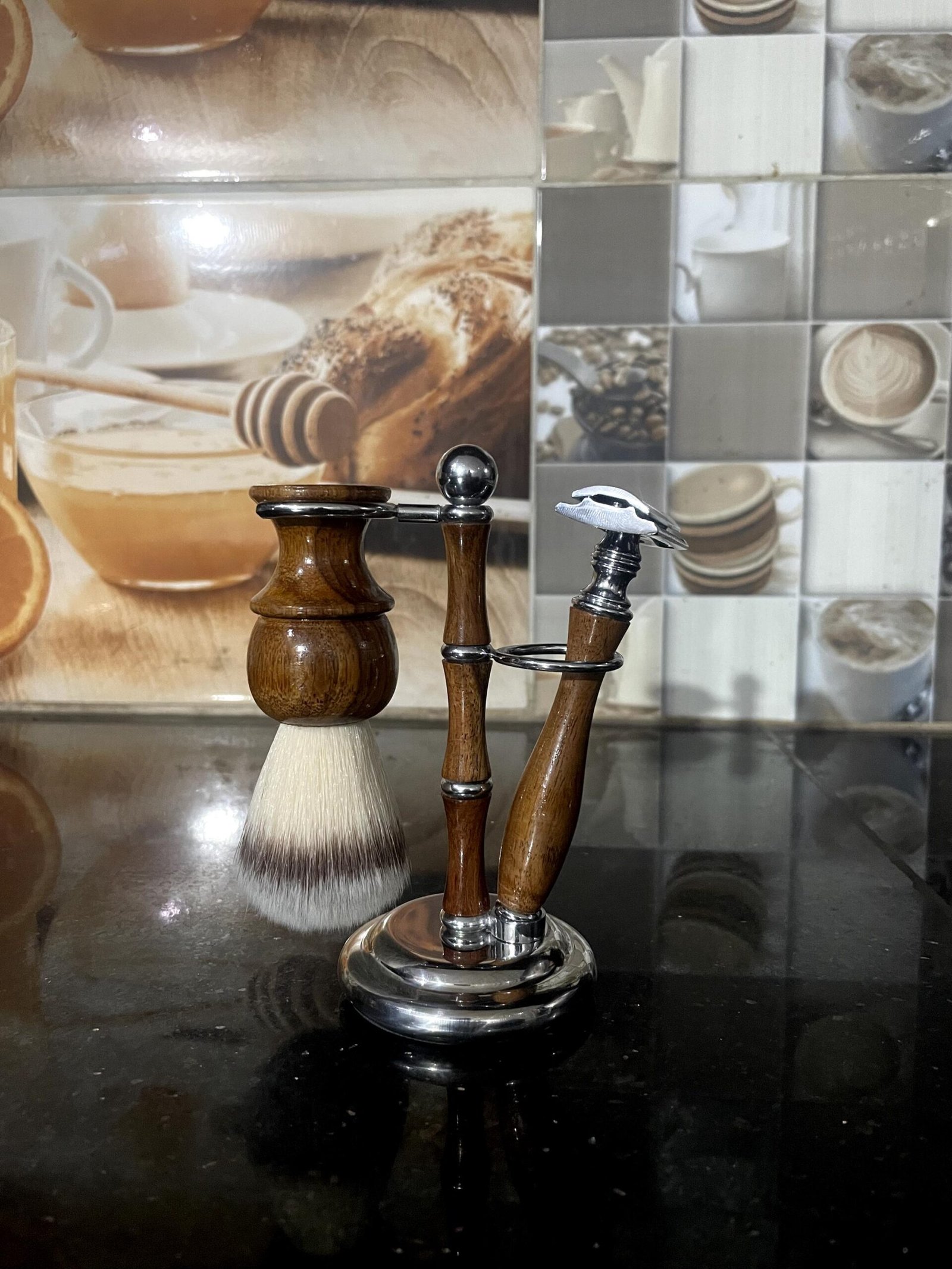 3 Pieces Wooden Design Shaving Set – Classic Men's Grooming Kit - Image 5